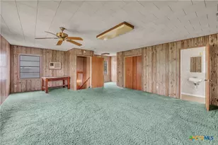 500 County Rd 315, Jarrell, TX 76537 - Photo 36