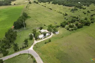 500 County Rd 315, Jarrell, TX 76537 - Photo 8