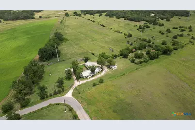 500 County Road 315, Jarrell, TX 76537 - Photo 8