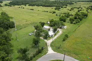 500 County Rd 315, Jarrell, TX 76537 - Photo 2
