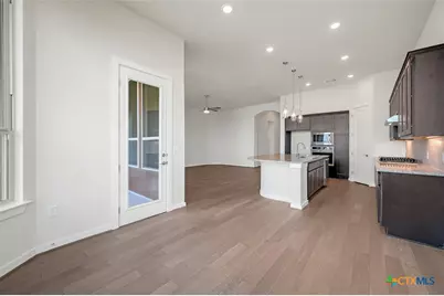 10727 Saleh Corner, San Antonio, TX 78224 - Photo 16