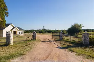 388 Cr 3500, Lampasas, TX 76550 - Photo 4