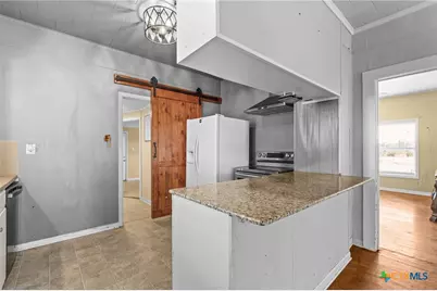 388 Cr 3500, Lampasas, TX 76550 - Photo 8