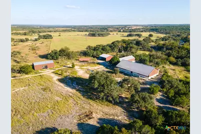 388 Cr 3500, Lampasas, TX 76550 - Photo 18