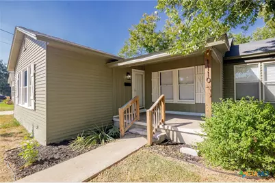 1110 Buena Vista Avenue, Victoria, TX 77901 - Photo 2