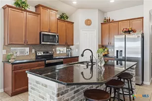 851 Highland Vista, New Braunfels, TX 78130 - Photo 12