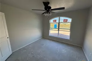 2546 Cowgirl Trl, Belton, TX 76513 - Photo 14