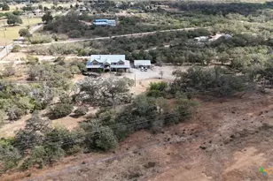 1423 Settlers Way, Seguin, TX 78155 - Photo 6