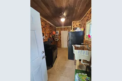 1423 Settlers Way, Seguin, TX 78155 - Photo 18