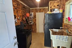 1423 Settlers Way, Seguin, TX 78155 - Photo 18