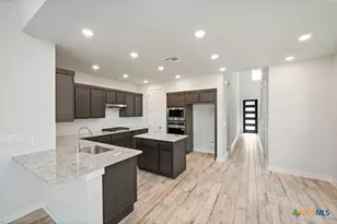 10054 Mitra Way, San Antonio, TX 78224 - Photo 2