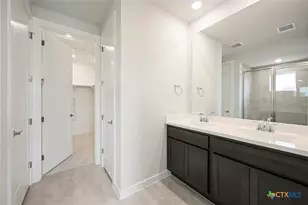 10054 Mitra Way, San Antonio, TX 78224 - Photo 16