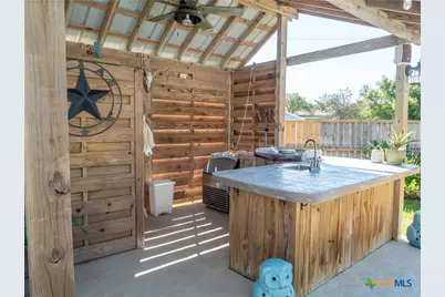 509 Monroe Avenue, Port O'Connor, TX 77982 - Photo 8