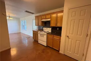 3807 Littleleaf Ct, Killeen, TX 76549 - Photo 4