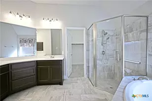 2016 Glen Hollow, Seguin, TX 78155 - Photo 30