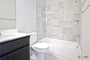 2016 Glen Hollow, Seguin, TX 78155 - Photo 8