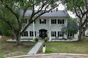 109 Pasadena Dr, Victoria, TX 77904 - Photo 1