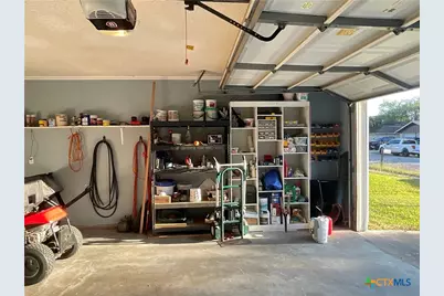 109 Nantucket Avenue, Victoria, TX 77904 - Photo 26