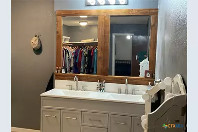 109 Nantucket Avenue, Victoria, TX 77904 - Photo 18