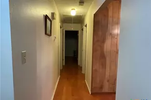 109 Nantucket Ave, Victoria, TX 77904 - Photo 10