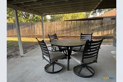 109 Nantucket Avenue, Victoria, TX 77904 - Photo 30