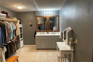 109 Nantucket Ave, Victoria, TX 77904 - Photo 12