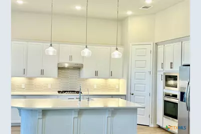 1567 Terrys Gate, New Braunfels, TX 78132 - Photo 8