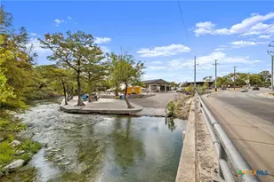1554 Gruene Rd, New Braunfels, TX 78130 - Photo 26