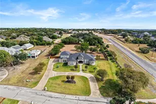 6717 Springwood Ct, Temple, TX 76502 - Photo 4