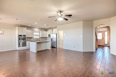 9207 Lake Pointe Drive, Temple, TX 76502 - Photo 8