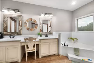 6757 County Rd 3010, Lampasas, TX 76550 - Photo 26