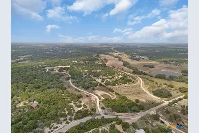 6757 County Road 3010, Lampasas, TX 76550 - Photo 44