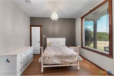 6757 County Road 3010, Lampasas, TX 76550 - Photo 34