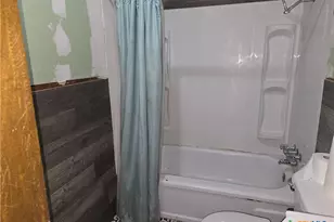 1002 S 7th St, Copperas Cove, TX 76522 - Photo 6