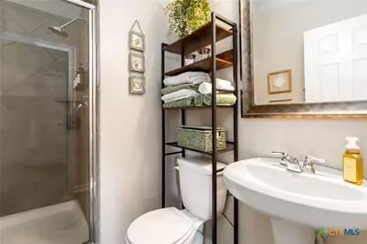 260 Blacktail Drive, New Braunfels, TX 78130 - Photo 32