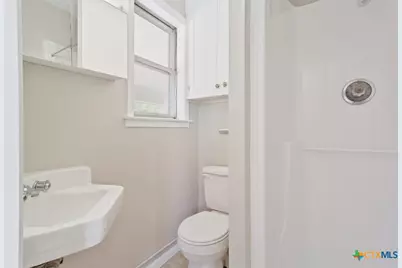 1018 S 11th Street, Temple, TX 76504 - Photo 18