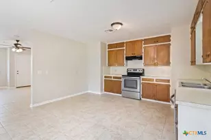 1018 S 11th St, Temple, TX 76504 - Photo 16