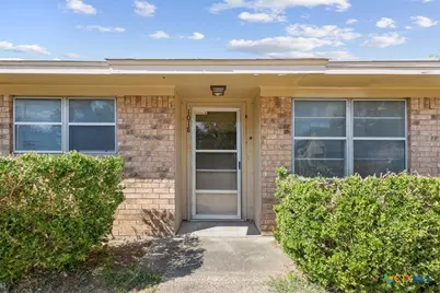 1018 S 11th Street, Temple, TX 76504 - Photo 6