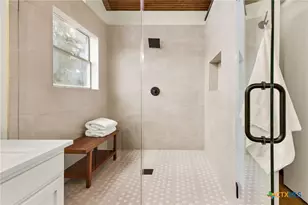 1815 Lakeside Dr, Canyon Lake, TX 78133 - Photo 20