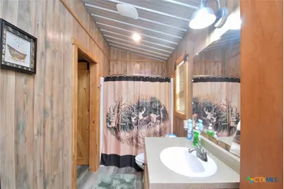 3033 County Road 18, Hallettsville, TX 77964 - Photo 10