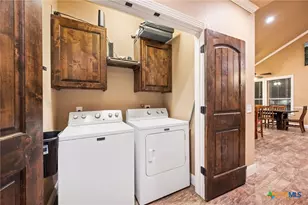 198 River Villas Ct, New Braunfels, TX 78132 - Photo 18