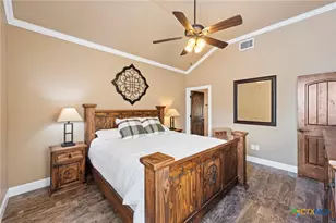 198 River Villas Ct, New Braunfels, TX 78132 - Photo 10