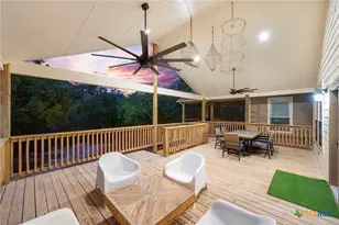 198 River Villas Ct, New Braunfels, TX 78132 - Photo 4