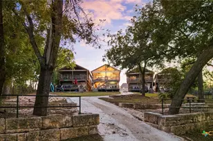 198 River Villas Ct, New Braunfels, TX 78132 - Photo 20