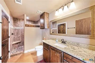 198 River Villas Court, New Braunfels, TX 78132 - Photo 14