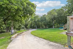 198 River Villas Ct, New Braunfels, TX 78132 - Photo 32