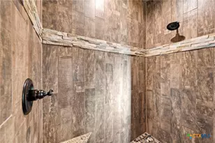 198 River Villas Ct, New Braunfels, TX 78132 - Photo 12