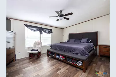 2877 County Road 463, Elgin, TX 78621 - Photo 16