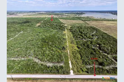 516 County Road 302, Port Lavaca, TX 77979 - Photo 8