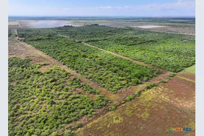 516 County Road 302, Port Lavaca, TX 77979 - Photo 1